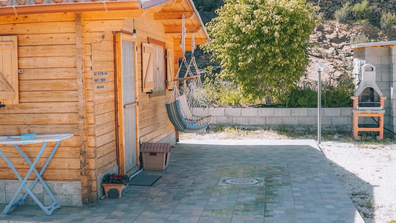 Chalet Sa Petra Ruja - Gadu E Tremene سينيسكولا المظهر الخارجي الصورة