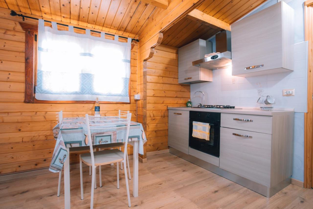 Chalet Sa Petra Ruja - Gadu E Tremene سينيسكولا المظهر الخارجي الصورة